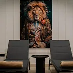 Lux Mariva Villa *